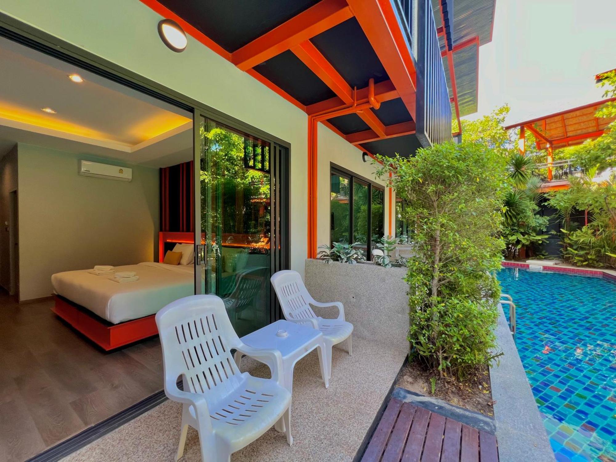 Wow Phuket Hotel Екстериор снимка